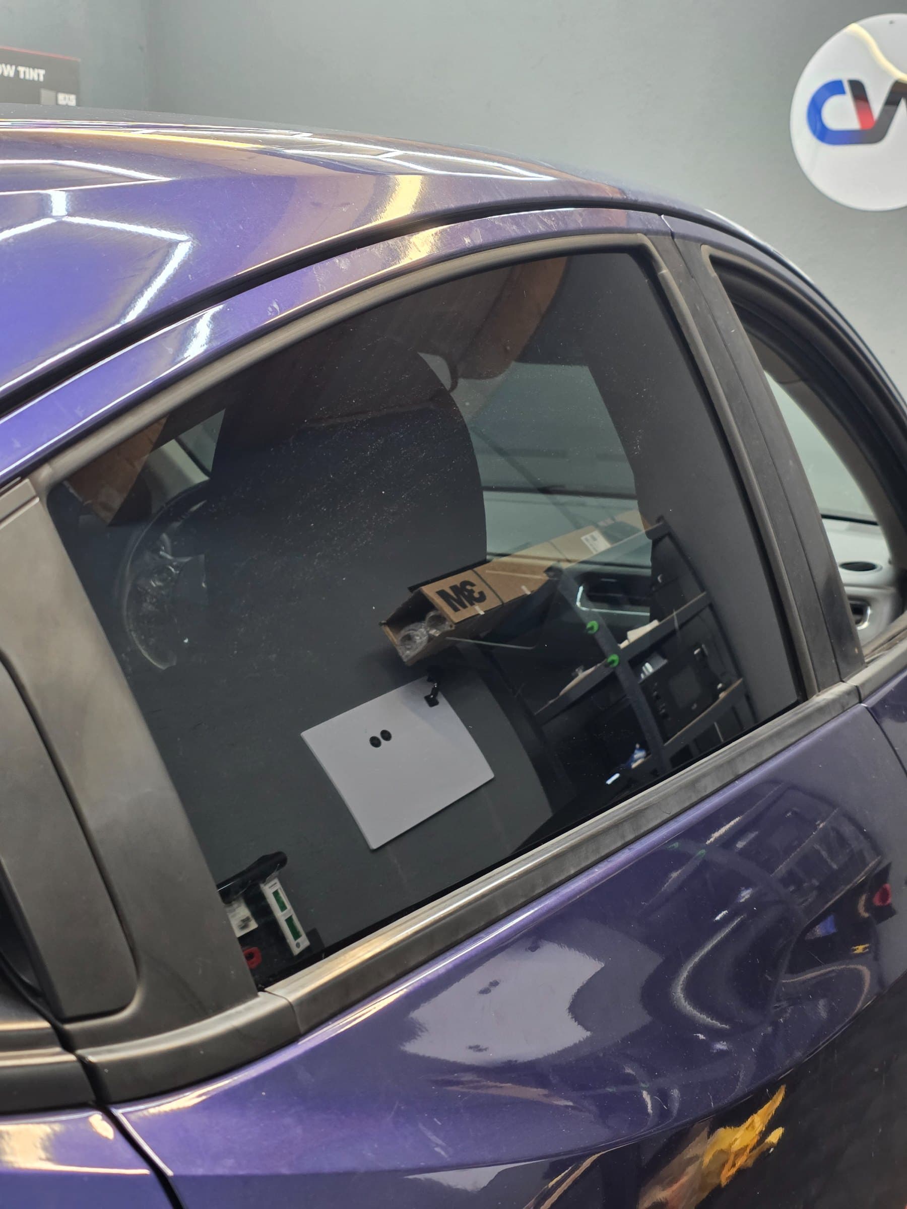 Honda - teinté 85%, vitres teintées par CreaWrap à Genève
